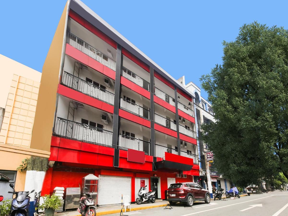 Oyo 895 Golden Majestic Pension Inn Manila Eksteriør billede